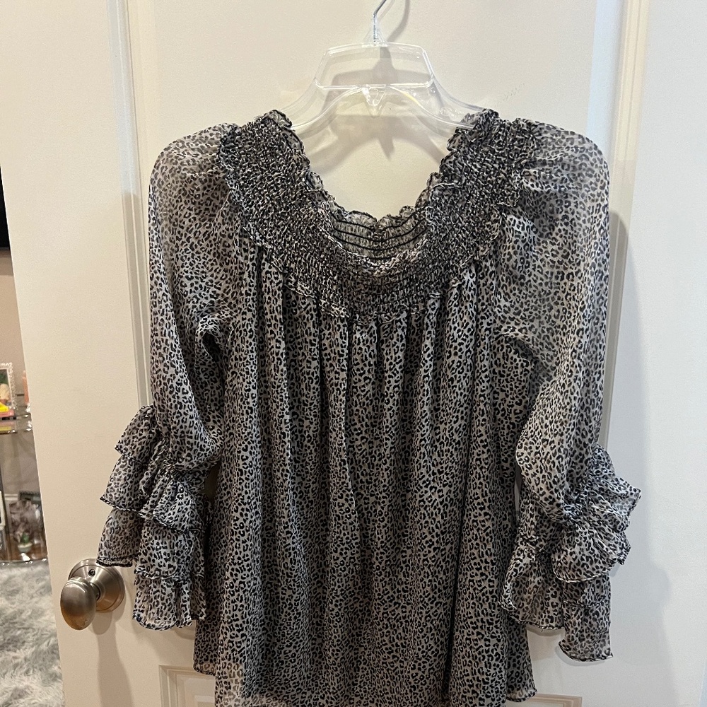Off the shoulder leopard print blouse